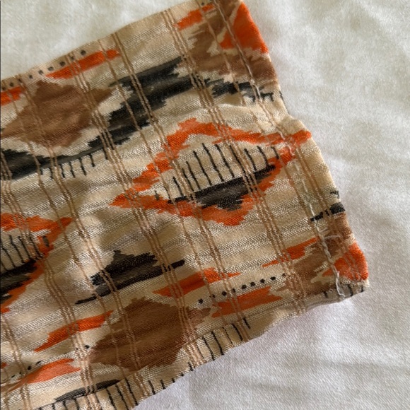 Diamond Pattern Tunic - Picture 3 of 4